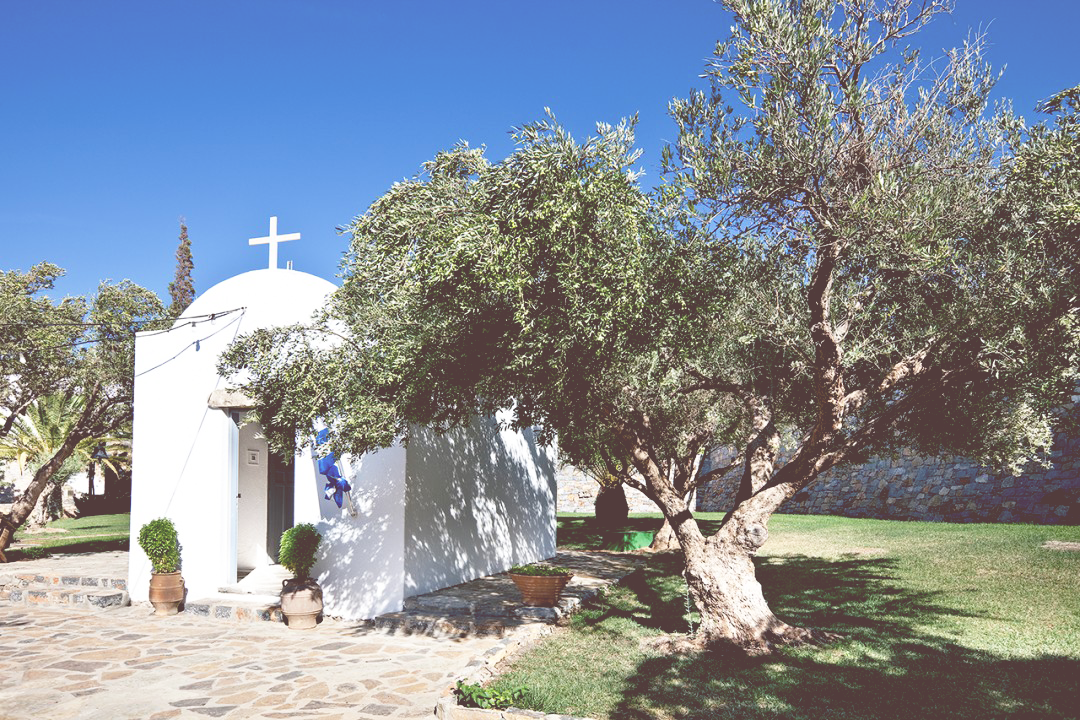 AQUILA ELOUNDA VILLAGE CHURCH