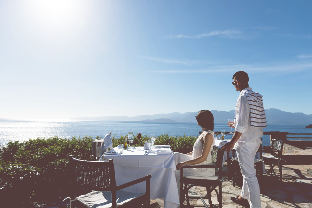 AQUILA ELOUNDA VILLAGE COUPLE