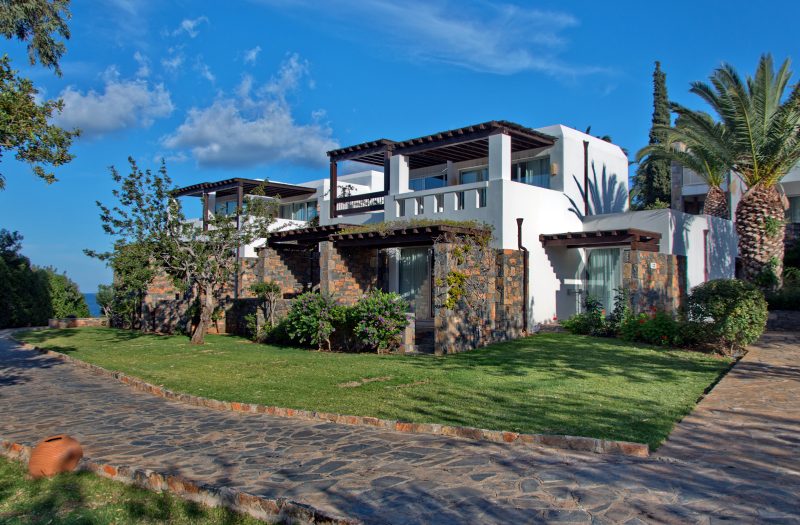 elounda classic bungalow garden view elounda classic bungalow garden view